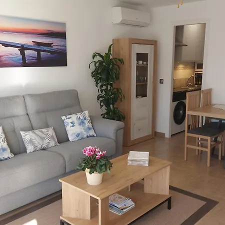 Lägenhet Bellamar 25 *