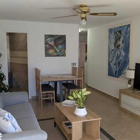 Bellamar 25 公寓 坎布里尔斯